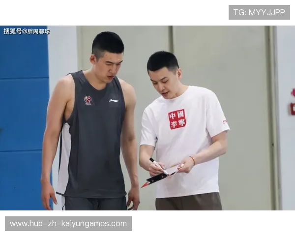 中国男篮正朝着世界一流目标迈进，中国男篮辉煌时刻